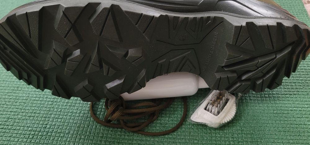 Берці нові талан