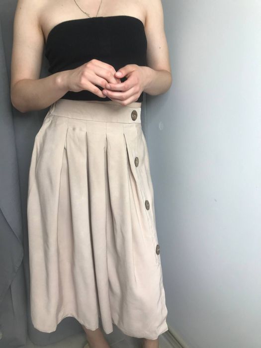 Спідниця бежева+ сорочка в подарунок