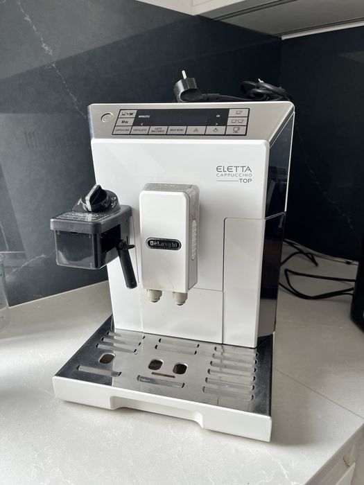Ekspres DeLonghi