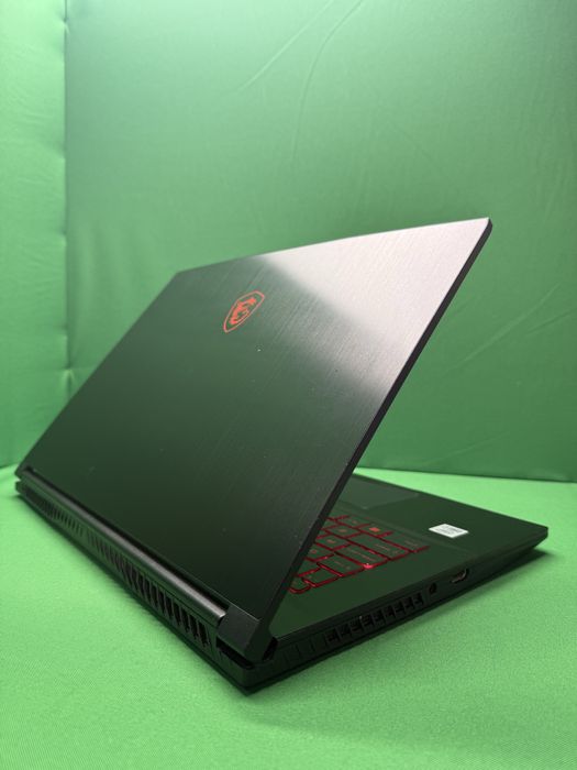 MSI GF65 Thin 10UE / i7-10750H / RTX 3060 / 16GB / 512Gb/ 144Hz