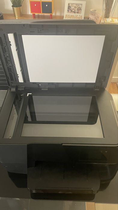 Multifuncional HP OfficeJet Pro 8710 para peças