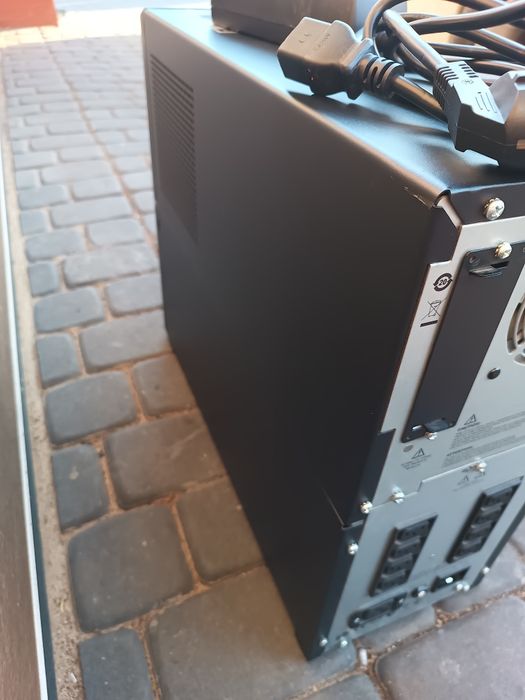 Zasilacz awaryjny UPS APC Smart-UPS 3000