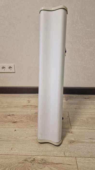 Ubiquiti AirMax Sector 2G-16-90 (AM-2G16-90)