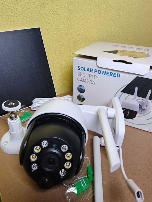 Câmara Vigilância Exterior 4G Painel Solar 3MP iCSee Nova na Caixa