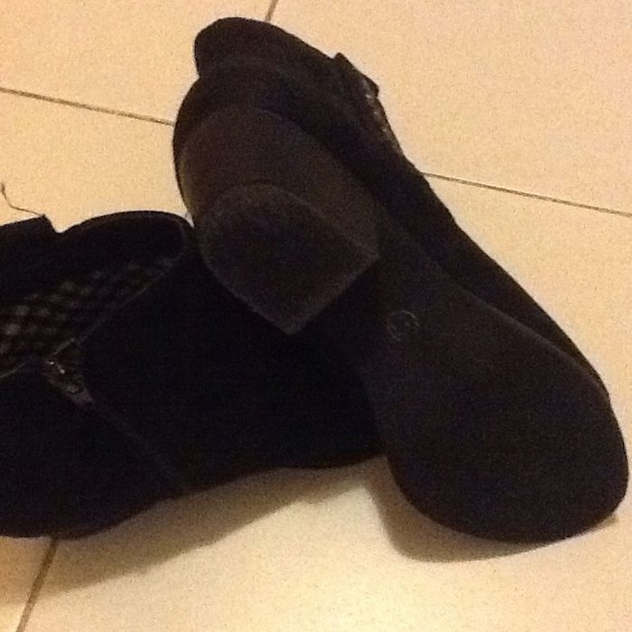 2 pares botins senhora pretas tam.37 como novas