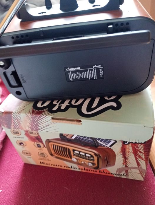 Radio retro.bluetooth.usb.solar