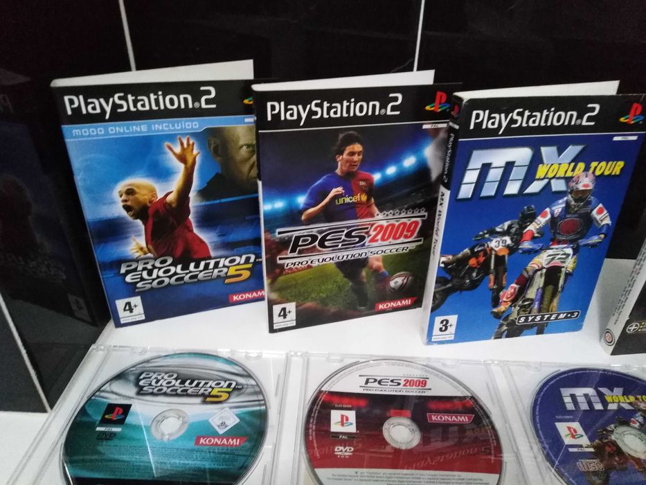 Conjunto Playstation 2 - 5 jogos +3 demos.