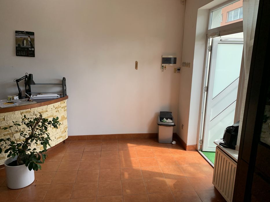 Sprzedam budynek usługowy w centrum Łomży 110m2