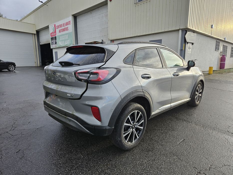 Ford Puma 1.0 Ecoboost Hybrid de 2022 para peças