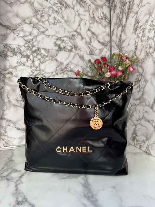 Torebka Chanel S22 leather