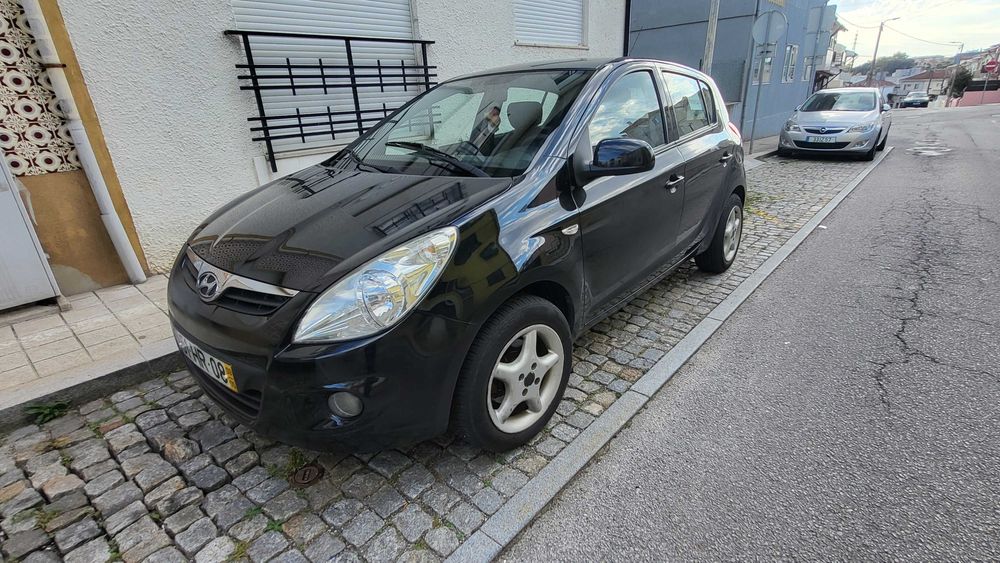 HYUNDAI I20 CRDi usado — photo 2