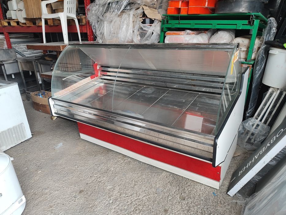 Холодильники, холодильные витрины