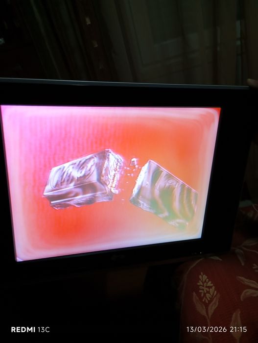 Televisão com defeito