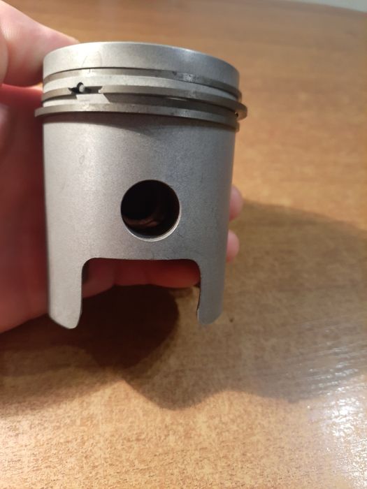 Tłoki ddr 69,45,i k20 mz 250