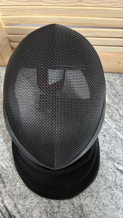 maska szermiercza to model Gajardoni HEMA Kombat 1600N
