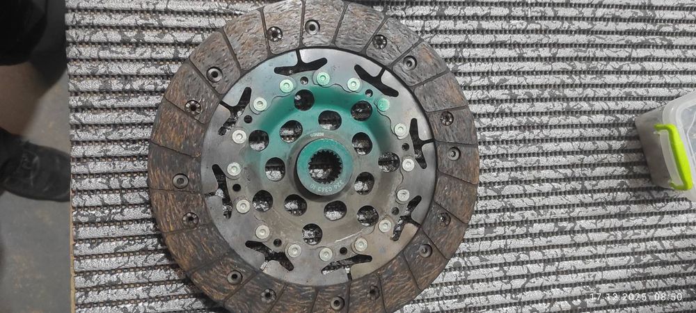 Продам комплект сцепления Luk с двухмасовым маховиком