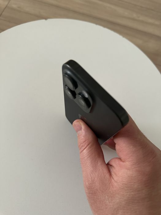 iphone 16 pro 128 gb black ideał bat 90% komplet