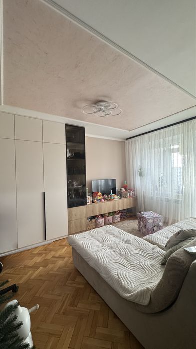 2-х кімн. квартира з ремонтом вул. Чукаріна