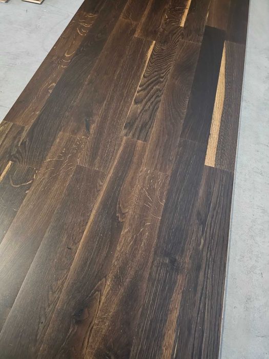 Parkiet dąb wędzony lakier (11x70x490) 120 m2