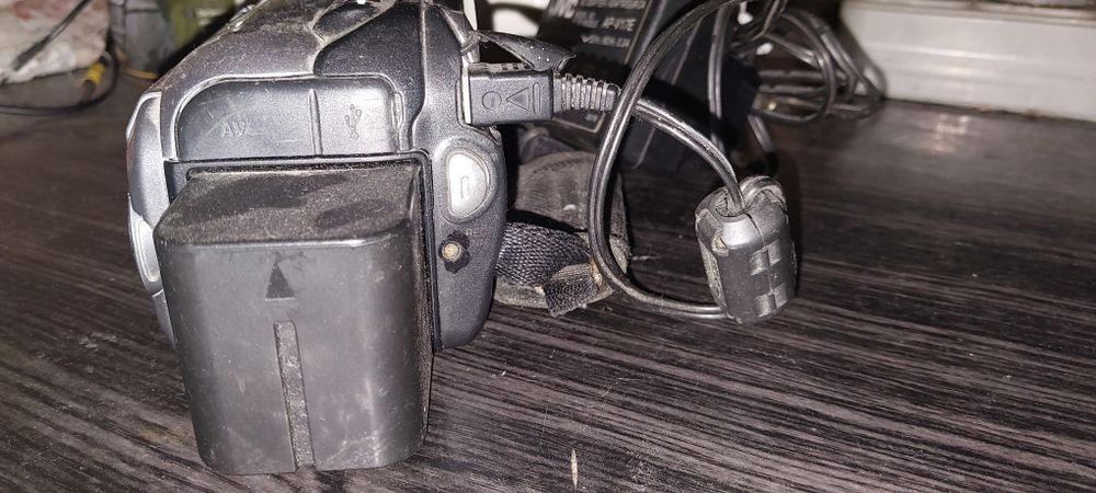 Відеокамера JVS GZ-MG21E