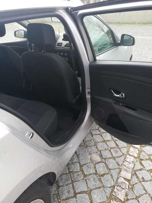 Renault Megane 1.5 DCI 110cv Sport Tourer vendo/troco.