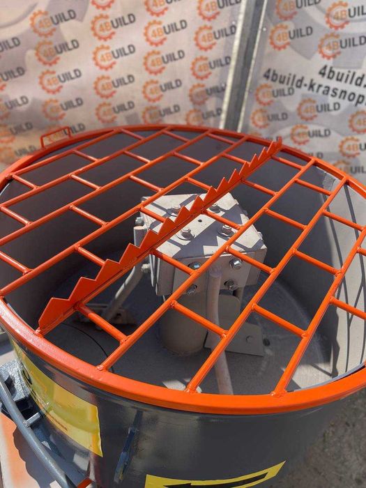 Бетономешалка принудительная, бетонозмішувач примусового типу