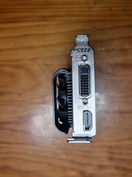 Placa gráfica MSI 750 TI 2GD5T LP - low profile - GDDR5