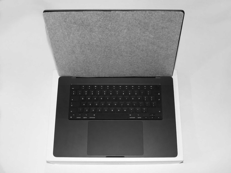 I. NOWY Apple MacBook Pro 16 M3 PRO 18GB RAM 512GB Black +DODATKI GW-2LATA! FV23%