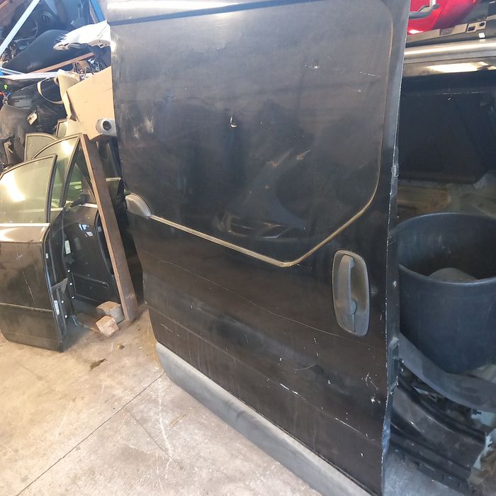 Porta lateral renault trafic ano 2008