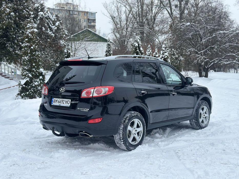 Продам Hyundai Santa Fe