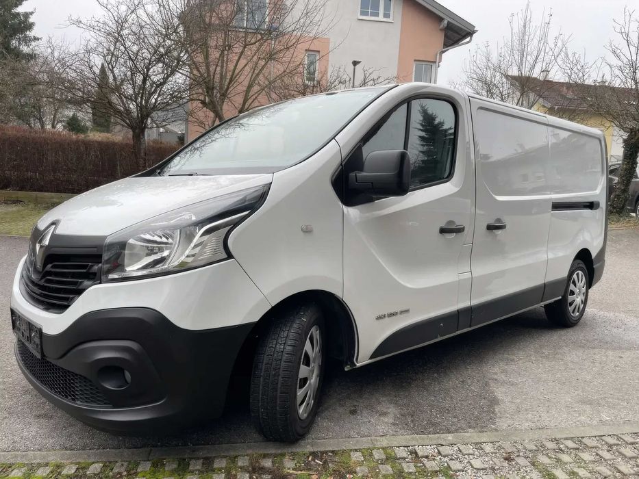 Renault Trafic      2015