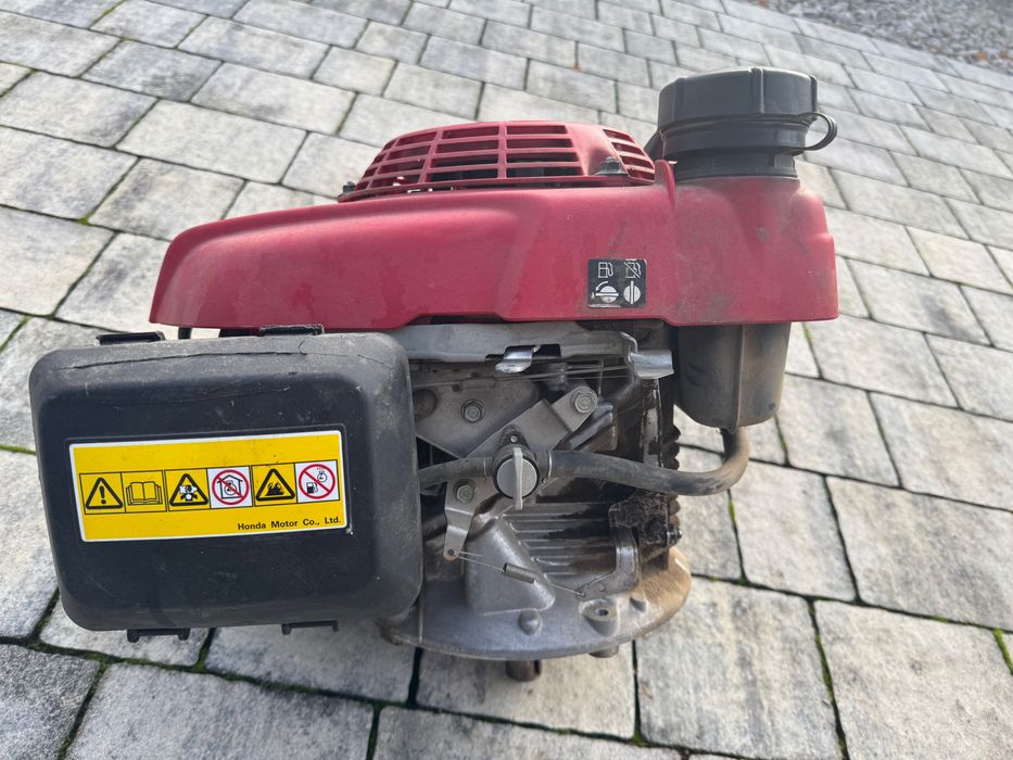 Silnik od kosiarki HONDA