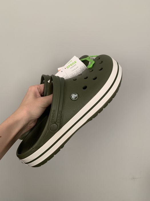 Crocs crocband army green крокси чоловічі хакі крокбенд