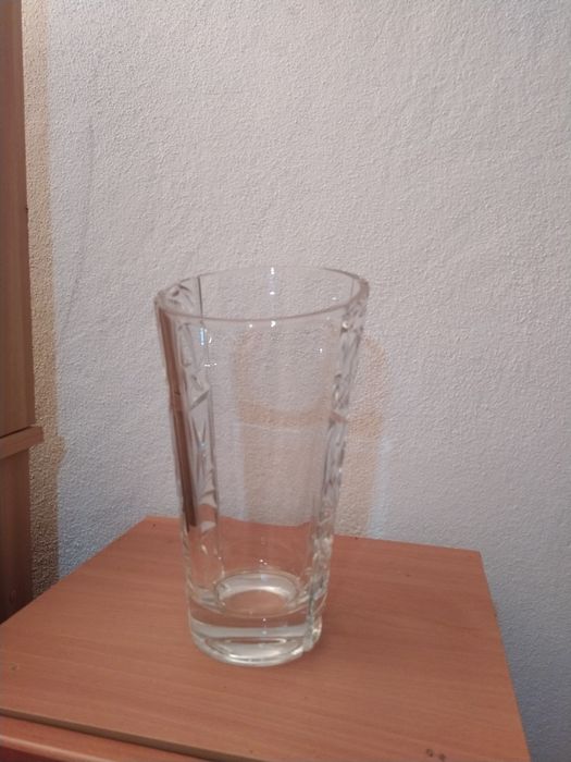 Jarra de cristal decorativa