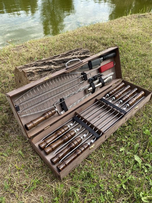 Подарунок на день народження — набір шампурів у кейсі