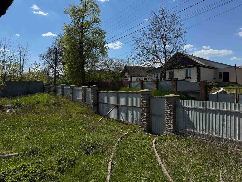 (5) Продам будинок в Щітках 9081