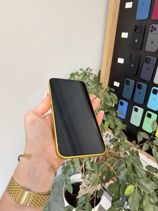 iPhone 14 Plus 128GB Yellow