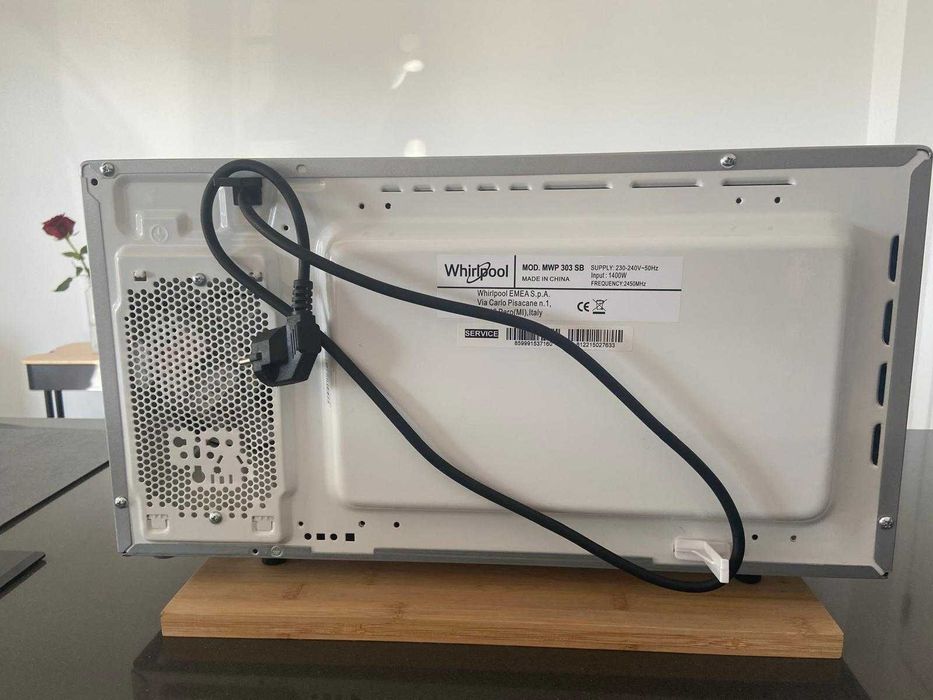 Microondas de Balcão 900W 30 MWP 303 SB (Cinzento) - WHIRLPOOL