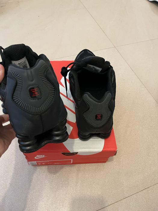 Buty Nike Shox Nowe 43