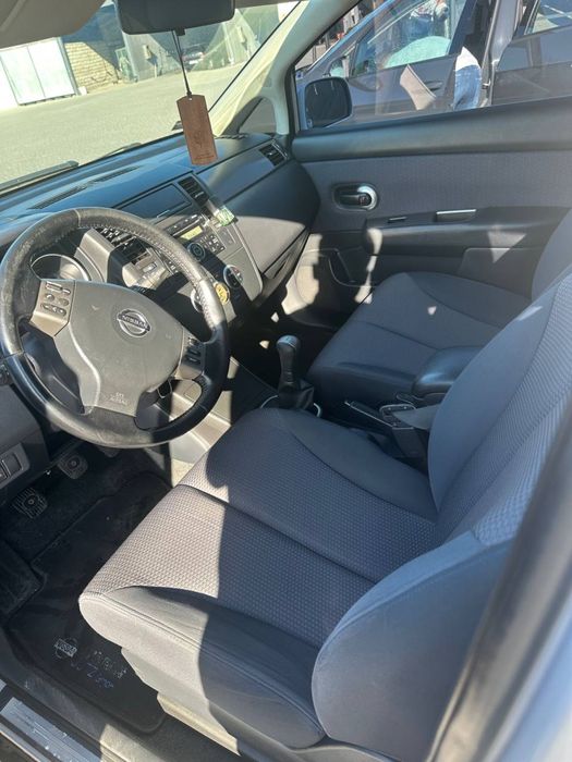 Nissan Tiida 1.6 MT 2007