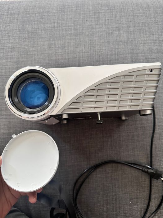 projector blitzwolf BW-vp8