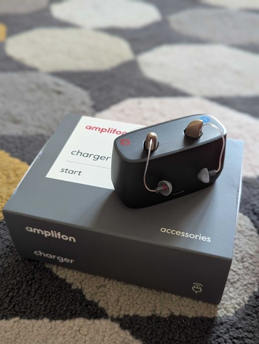 Aparelho Auditivo - Amplifon (Minisom)