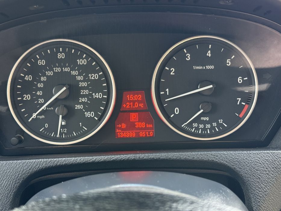 BMW X5 E70  3.0 2013 twin power turbo