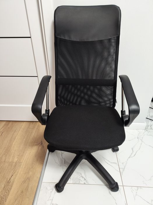 Крісло офісне , стілець