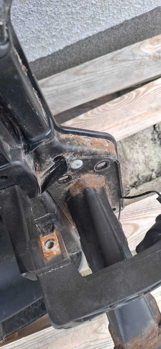 pas przedni bmw e87 benzyna