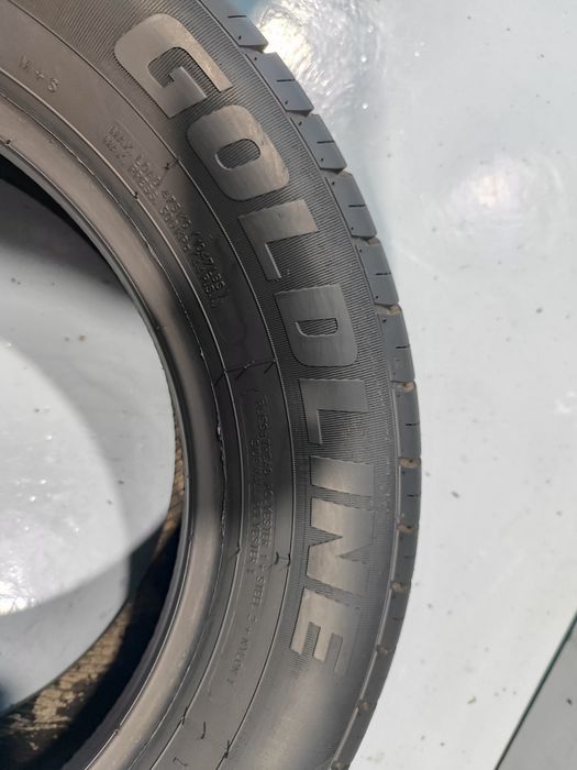 2 pneus semi novos 175-65R15 - Oferta dos Portes