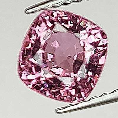 Pedra preciosa Spinel 1.33ct