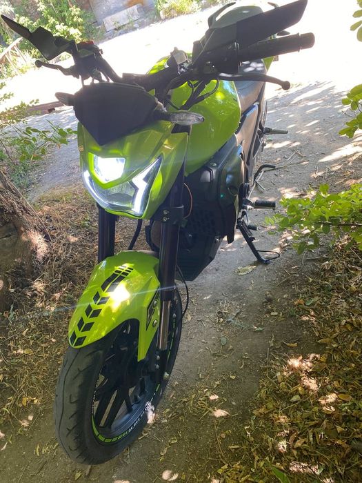 Продам ліфан ср 220