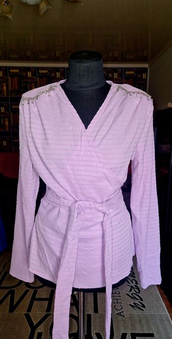 Жіночій одяг (віддам)