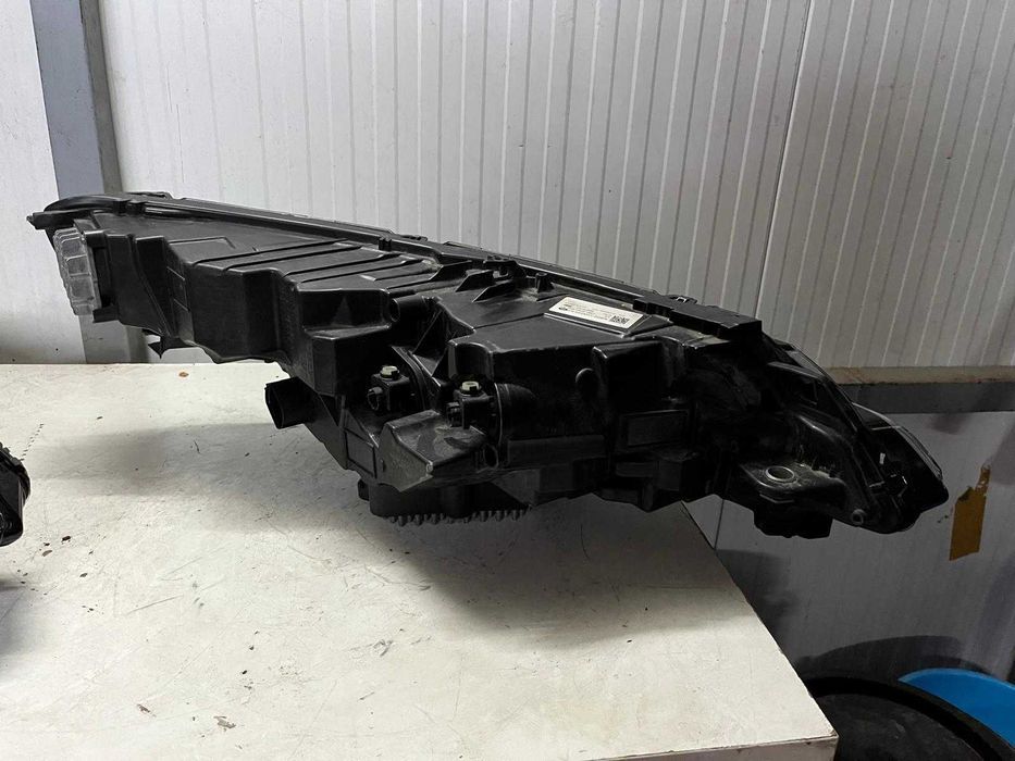 Par de Faróis Land Rover Range Rover EVOQUE (L551)